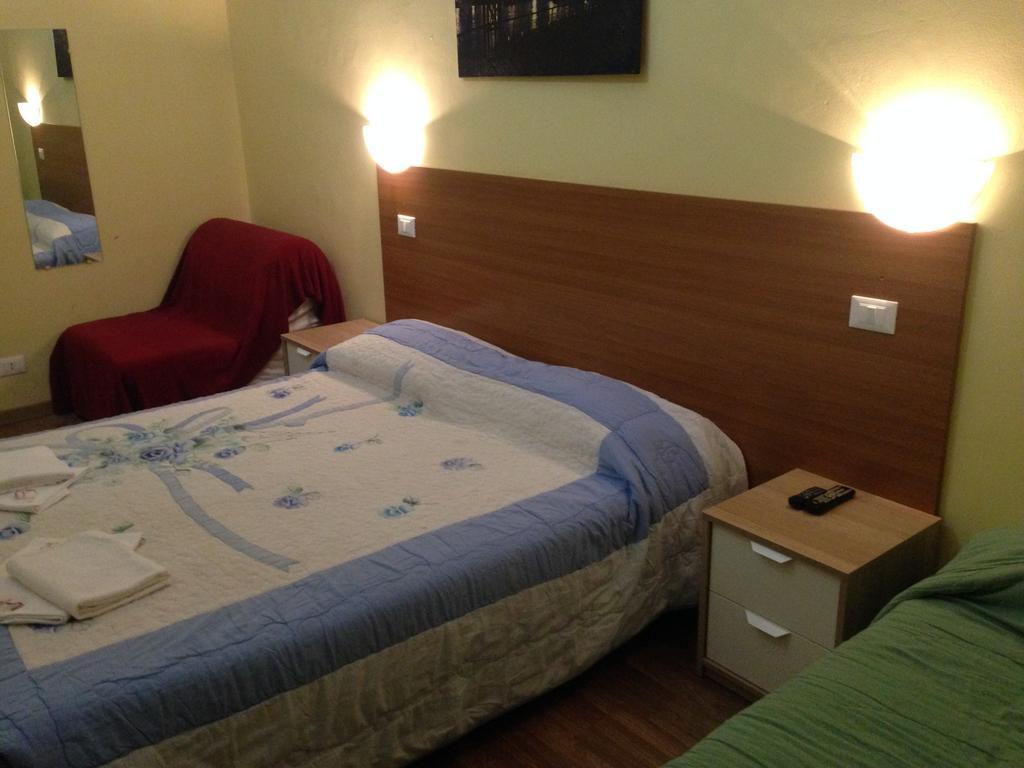 Bed and Breakfast Le Charme House 2 Рим Екстер'єр фото