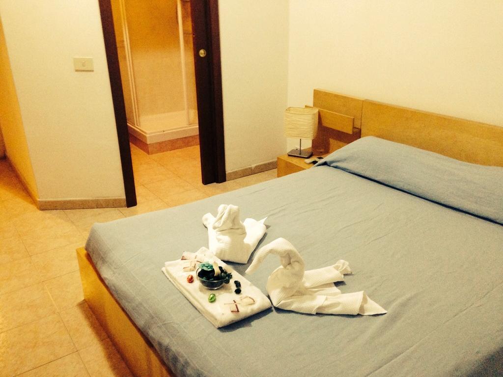 Bed and Breakfast Le Charme House 2 Рим Екстер'єр фото